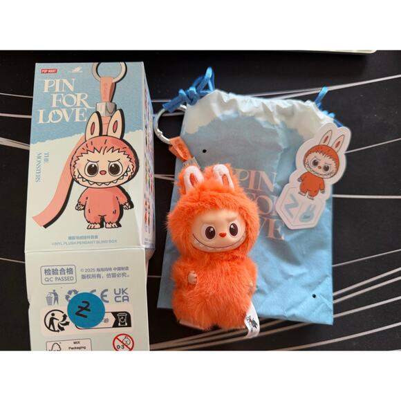 Brand new authentic Pop Mart Pin for Love labubu series letter Z - Picture 1 of 2